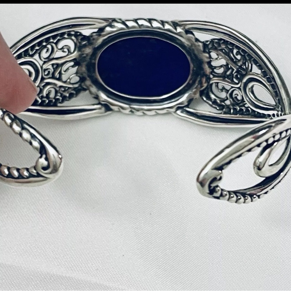 Carolyn Pollack Blue Lapis Lazuli and Sterling Silver Women's Cuff Bracelet - Picture 4 of 8